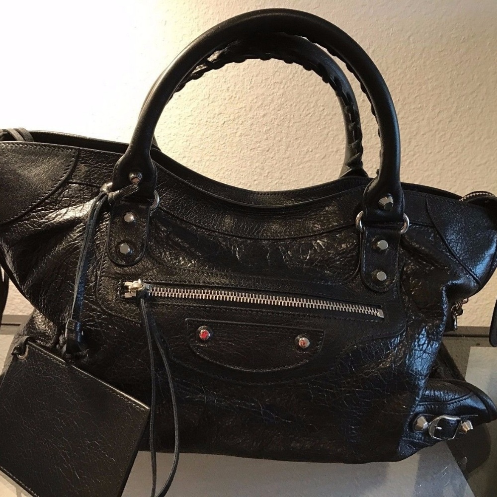 BALENCIAGA CLASSIC LEATHER CITY BAG WITH DUST BAG